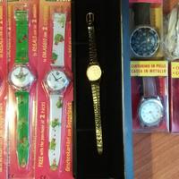 Lotto 9 Orologi da polso a batteria