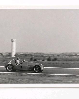 Foto auto da corsa Simca Gordini grand prix 1952