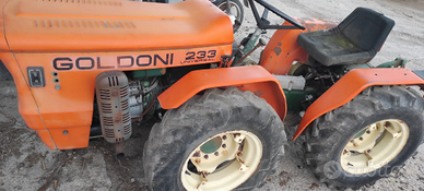 Trattore Goldoni 233 Universal fresa aratro