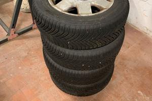 4 Michelin CrossClimate+ 185/60 R14 86H XL – solo