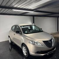 Lancia Ypsilon 1.2 69 CV 5 porte GPL Ecochic Gold