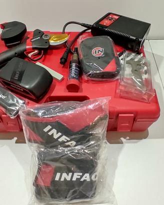 Forbici elettriche INFACO F3020 + ASTA + GUANTI