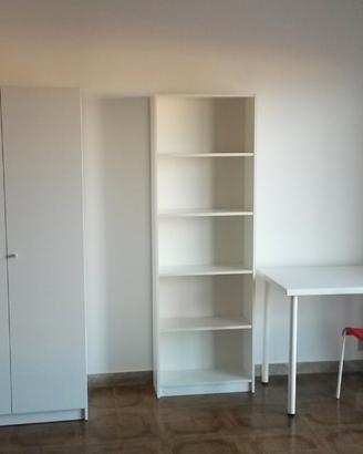 Ultima singola per studentessa zona centrale