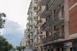 Ampio 5 Vani - Via Imperatore Federico / Don Bosco