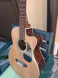 Basso acustico  Sigma Guitars 