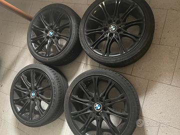 4 pneumatici con cerchi BMW