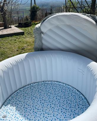 Hot Tub, Lay-z-spa