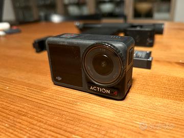 DJI ACTION 4 ADVENTURE COMBO