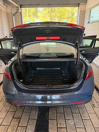 Alfa Romeo Giulia 2.2 150cv 2016
