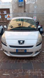 peugeot 5008 2.0hdi 150cv