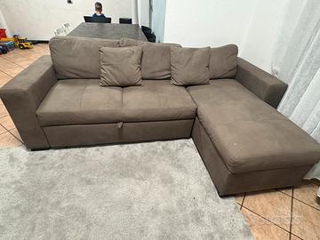 Divano letto con penisola