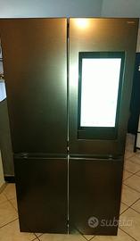 Frigorifero Samsung Family Hub™ AI 