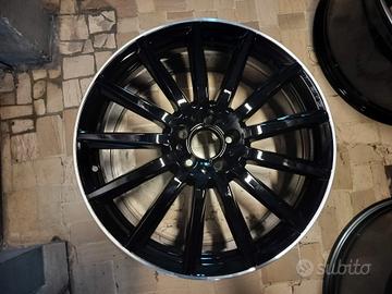 1 Cerchio in lega Mercedes GLA AMG da 20"