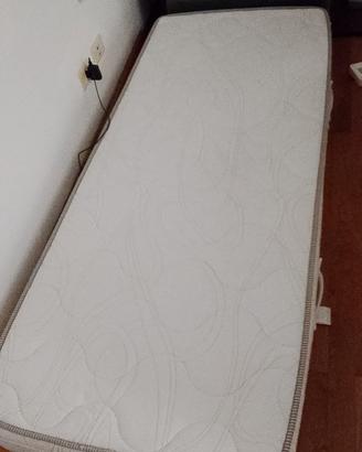  2 MATERASSI SING. 80x200cm MOLLE  INSACCHETTATE