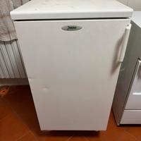 CUCINA A GAS, FRIGO, LAVATRICE 200 EURO