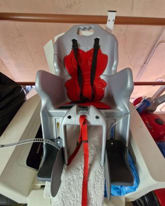 Seggiolino posteriore universale per bicicletta