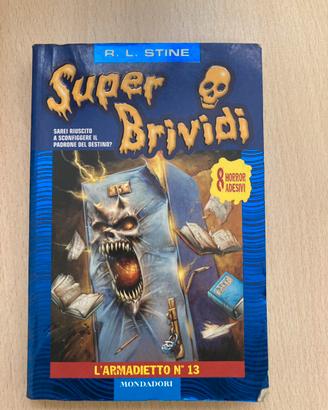 Libro super brividi n.13 l’armadietto