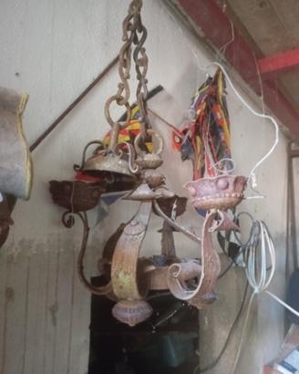 Lampadario antico Ferro Battuto