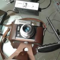 Macchina fotografica Vito C con flash