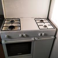 Cucina a gas con forno