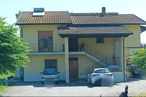 Villa di 280 m² con più di 5 locali a San Giovanni