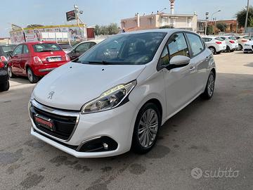 Peugeot 208 PureTech 82 5p. GPL Allure
