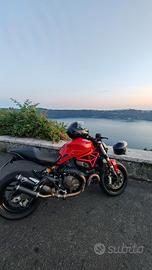 Ducati Monster 821 Red 12/2017 primo €4 pre restyl