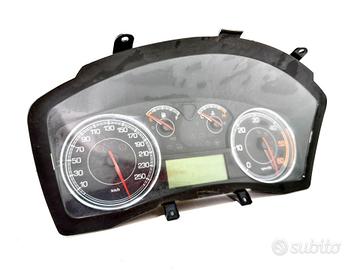 CONTACHILOMETRI VEGLIA QUADRO STRUMENTI FIAT Croma