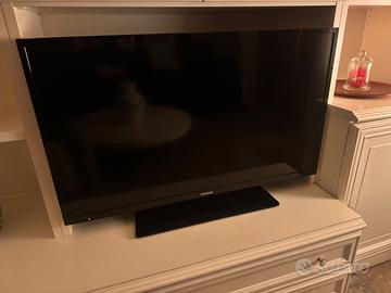 Tv telefunken32”