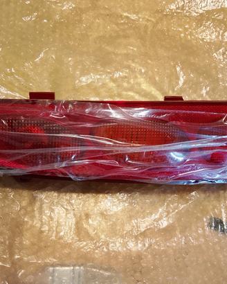 faro posteriore sinistro fiat 600 anno 2001