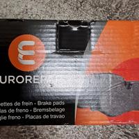 Kit pastiglie freno  Ford  Fiesta 6 serie