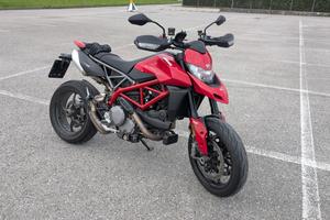Ducati Hypermotard 950 2019 - 1.698 km