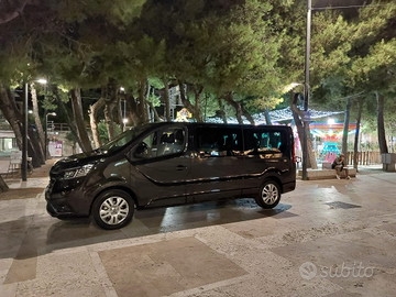 Vendo Renault Trafic 9 posti