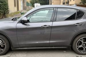 Alfa Romeo Stelvio 2.2/180 cavalli