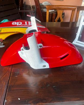 Honda cbr 900 98 99 parafango anteriore rosso