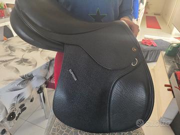 Sella da salto Supreme 18"