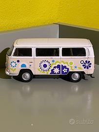 modellino automodello WV T2 flower power beige