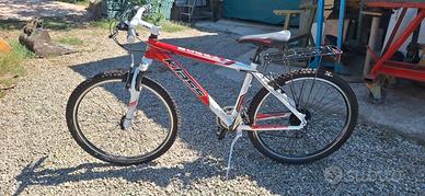 bicicletta mtb