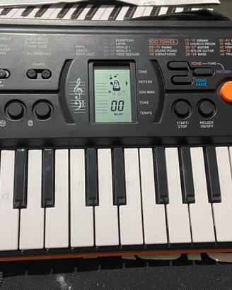 Casio SA-76 Mini Tastiera per scuole medie