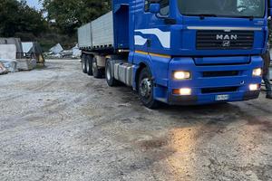 Pianale , semirimorchio , trattore