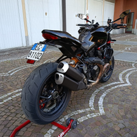 Ducati monster 1200 R