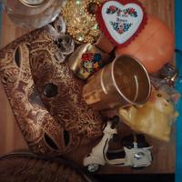 Lotto oggetti vari recuperati da svuota cantina