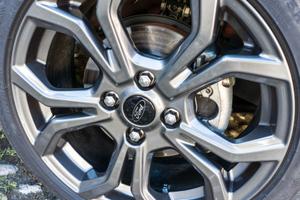Cerchi e gomme fiesta st oggi 200E