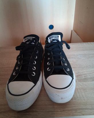 Converse uomo/donna bianche e nere 