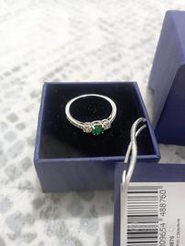 Anello Swarovski Trilogy pietra verde