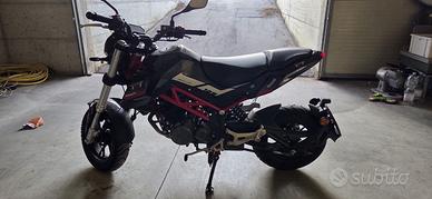 Benelli 125 tnt