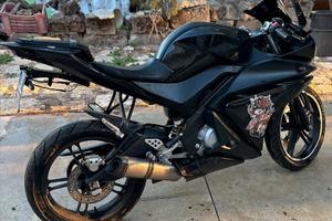 Yamaha yzf r125