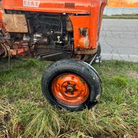Trattore fiat 411r