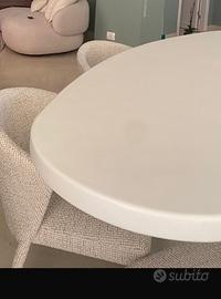 Tavolo da pranzo in micro cemento di Marlot Baus f