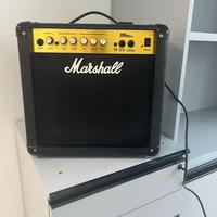 Amplificatore Marshall mg 15 cd